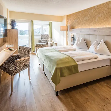Panorama Hotel 4*